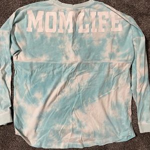 Nursing queen long sleeve mom life zipper shirt